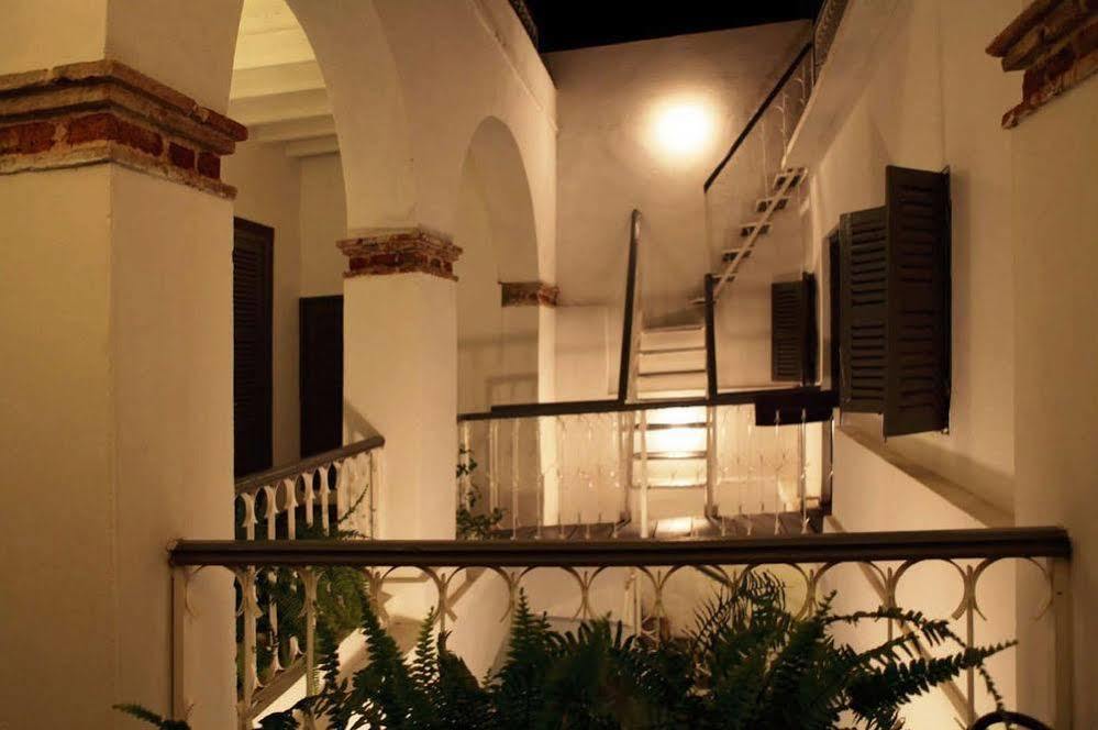 Siki Hotel Сен-Луи Экстерьер фото