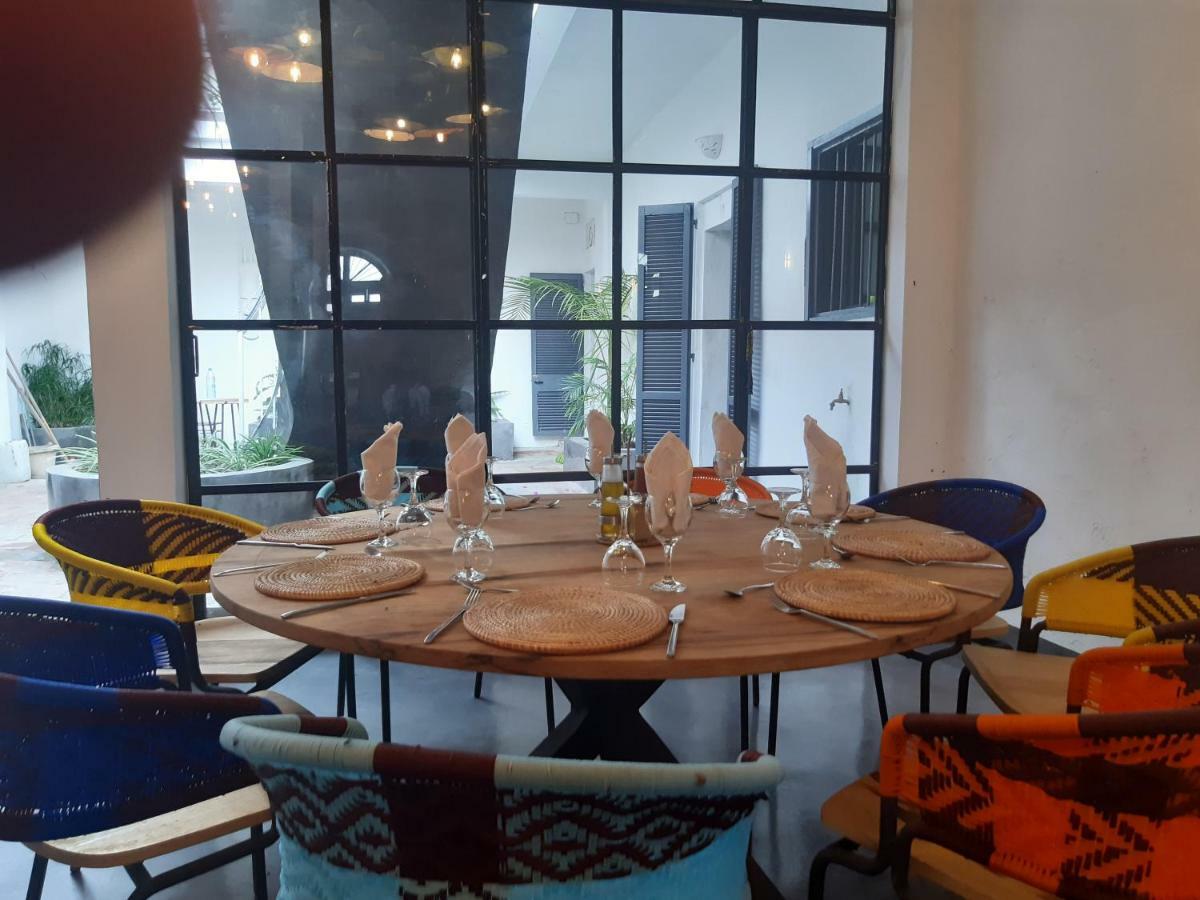 Siki Hotel Сен-Луи Экстерьер фото